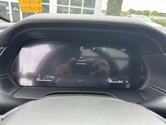 2026 Diamond Black Crystal Pearlcoat Jeep Grand Cherokee Limited 4X4 SUV