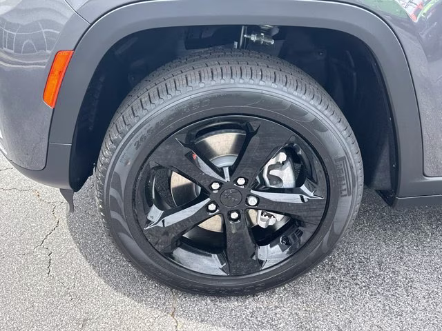 2026 Baltic Gray Metallic Clearcoat Jeep Grand Cherokee L Limited 4X4 SUV