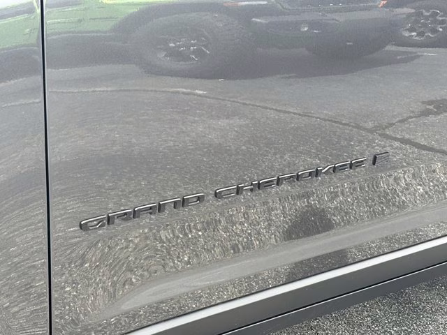 2026 Baltic Gray Metallic Clearcoat Jeep Grand Cherokee L Limited 4X4 SUV