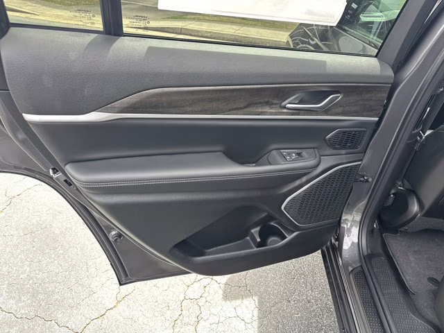 2026 Baltic Gray Metallic Clearcoat Jeep Grand Cherokee L Limited 4X4 SUV