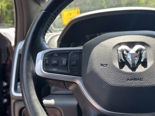 2023 Diamond Black Crystal Pearlcoat Ram 1500 Big Horn 4X4 Truck