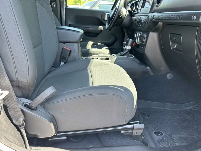 2021 Sting-Gray Clearcoat Jeep Wrangler Willys 4X4 Convertible