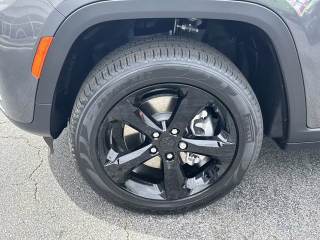 2026 Baltic Gray Metallic Clearcoat Jeep Grand Cherokee L Limited 4X4 SUV