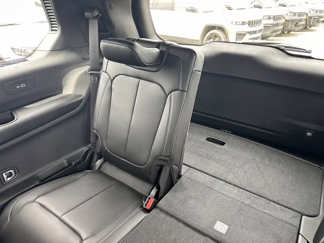 2026 Baltic Gray Metallic Clearcoat Jeep Grand Cherokee L Limited 4X4 SUV