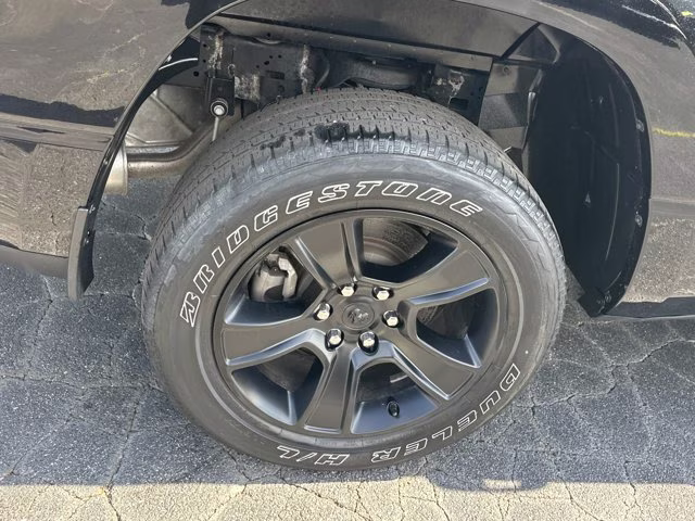 2023 Diamond Black Crystal Pearlcoat Ram 1500 Big Horn 4X4 Truck