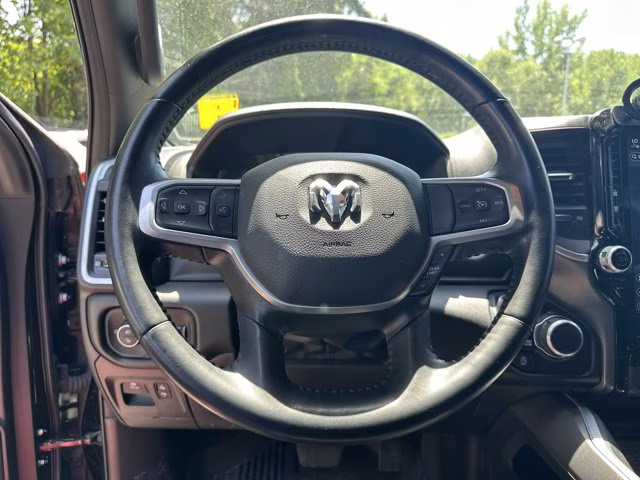 2023 Diamond Black Crystal Pearlcoat Ram 1500 Big Horn 4X4 Truck