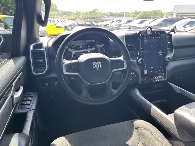 2023 Diamond Black Crystal Pearlcoat Ram 1500 Big Horn 4X4 Truck