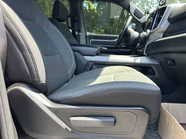 2023 Diamond Black Crystal Pearlcoat Ram 1500 Big Horn 4X4 Truck