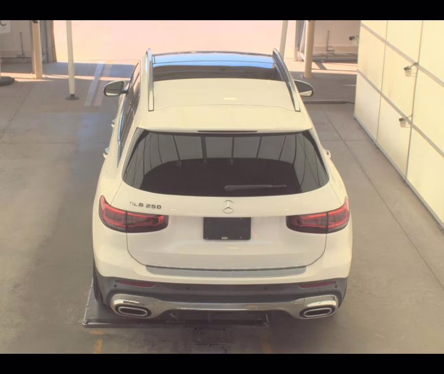 2022 Polar White Mercedes-Benz GLB GLB 250 FWD SUV