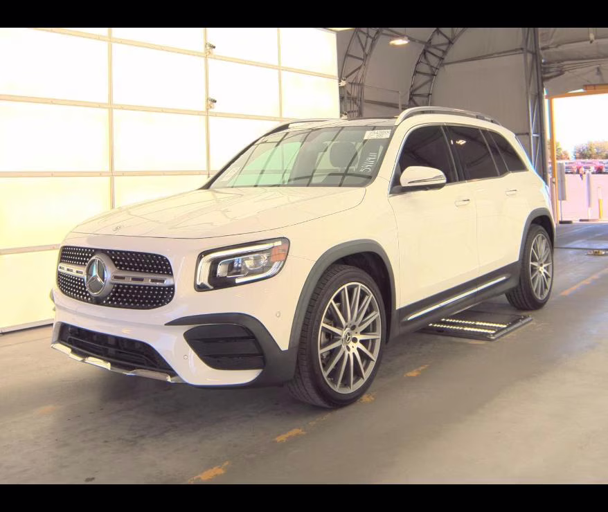 2022 Polar White Mercedes-Benz GLB GLB 250 FWD SUV