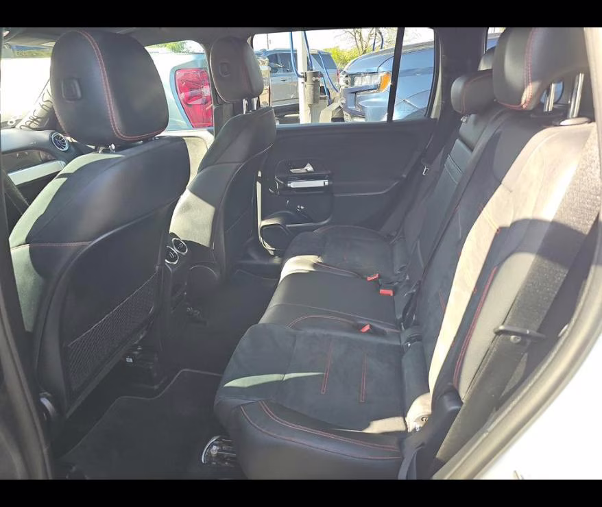 2022 Polar White Mercedes-Benz GLB GLB 250 FWD SUV