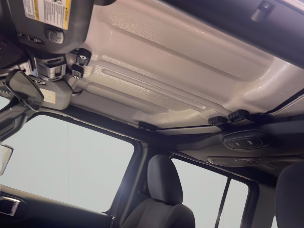 2026 Granite Crystal Metallic Clearcoat Jeep Wrangler Willys 4X4 SUV