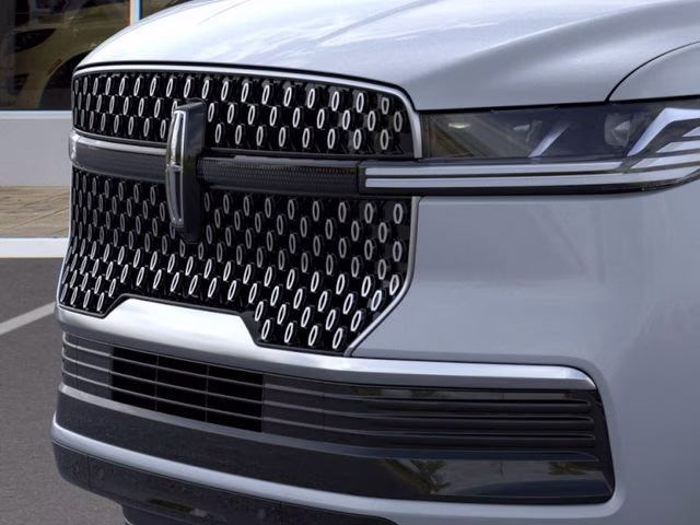 2026 Gray Mist Metallic Tri-Coat Lincoln Navigator L Reserve 4X4 SUV