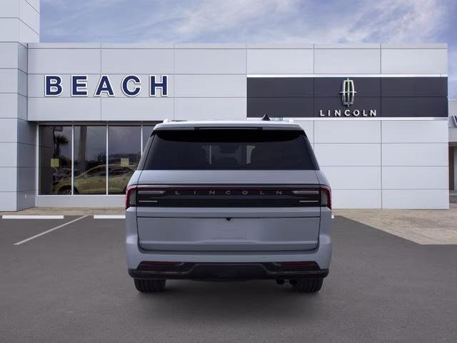 2026 Gray Mist Metallic Tri-Coat Lincoln Navigator L Reserve 4X4 SUV