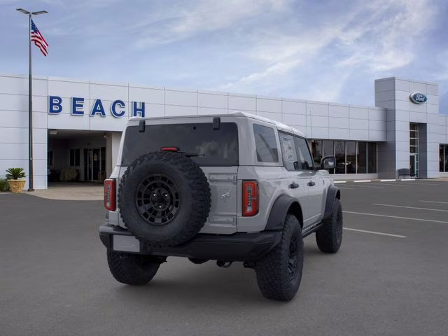2026 Avalanche Ford Bronco Badlands 4X4 SUV