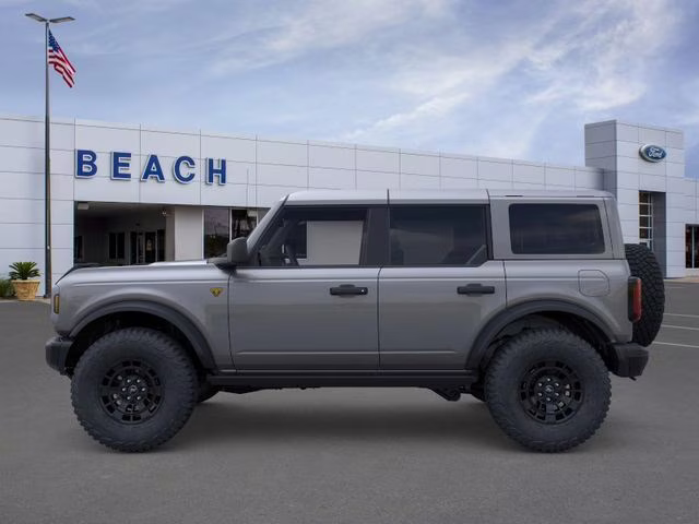 2026 Gray Metallic Ford Bronco Badlands 4X4 SUV
