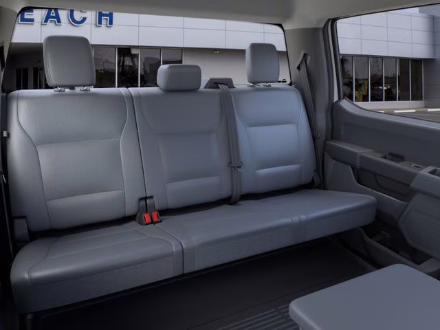 2026 Oxford White Ford Super Duty F-350 SRW XL 4X4 Truck