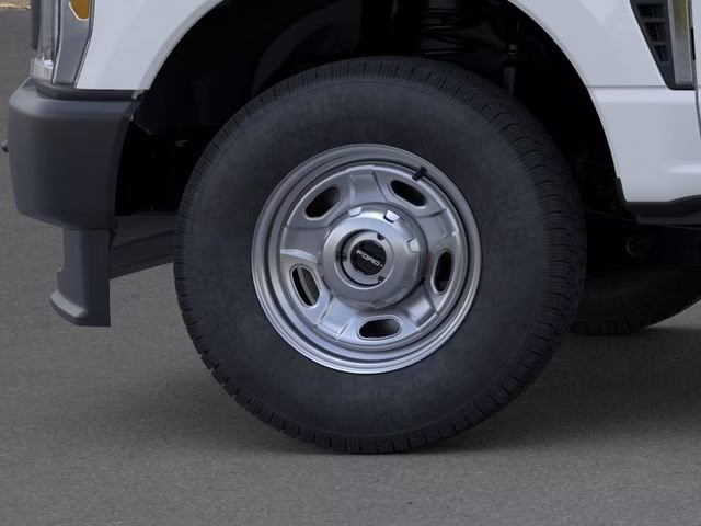 2026 Oxford White Ford Super Duty F-350 SRW XL 4X4 Truck