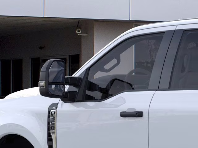 2026 Oxford White Ford Super Duty F-350 SRW XL 4X4 Truck
