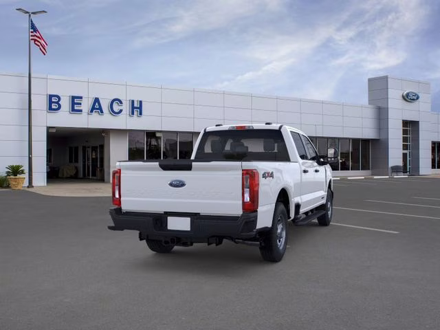 2026 Oxford White Ford Super Duty F-350 SRW XL 4X4 Truck