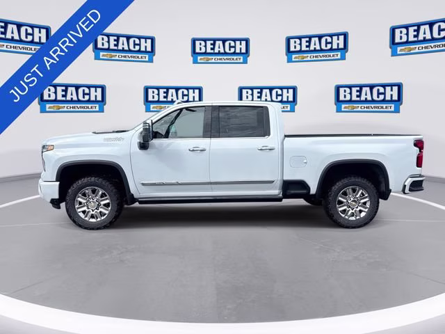 2026 Polar White Tricoat Chevrolet Silverado 2500 HD High Country 4X4 Truck
