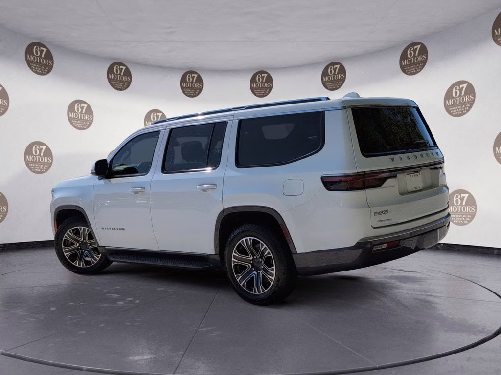 2022 Bright White Clearcoat Jeep Wagoneer Series III 4X4 SUV