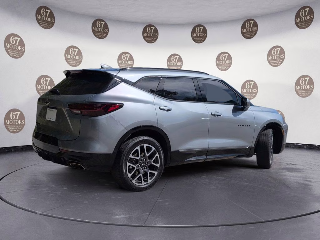 2023 Sterling Gray Metallic Chevrolet Blazer RS FWD SUV