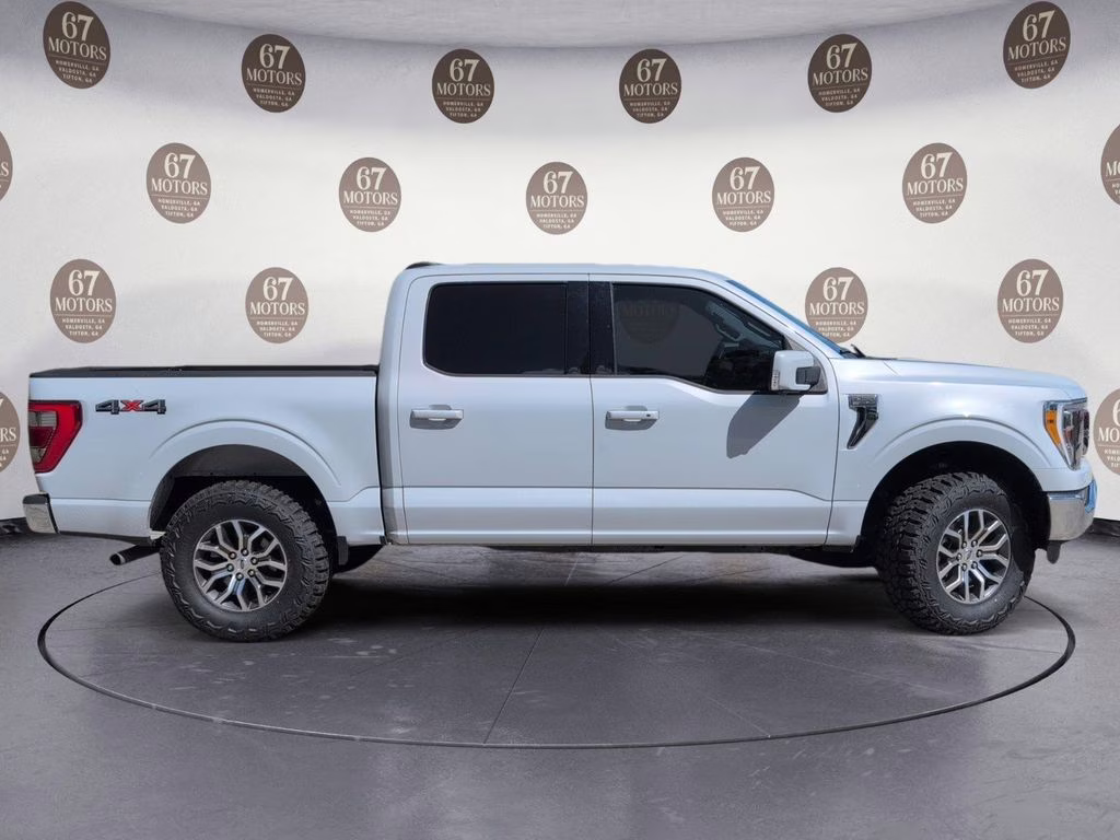 2022 White Metallic Ford F-150 Lariat 4X4 Truck