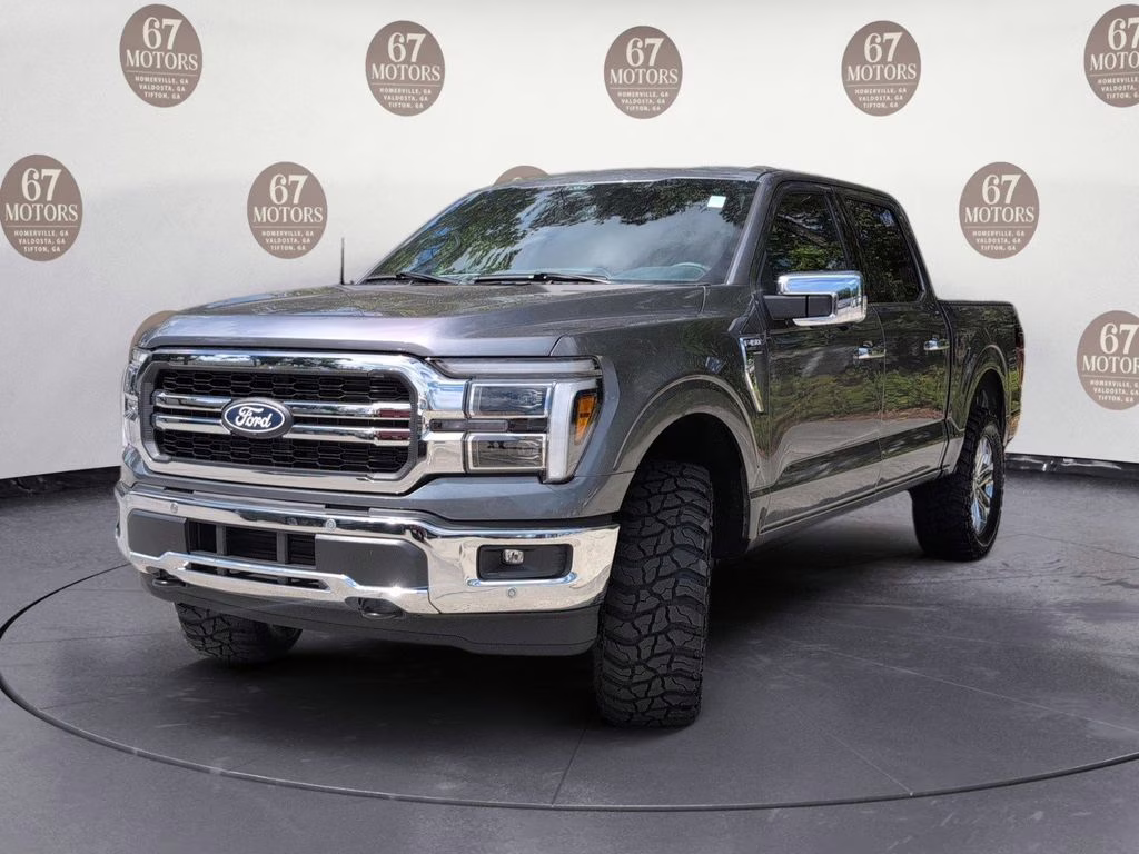 2025 Gray Metallic Ford F-150 Lariat 4X4 Truck