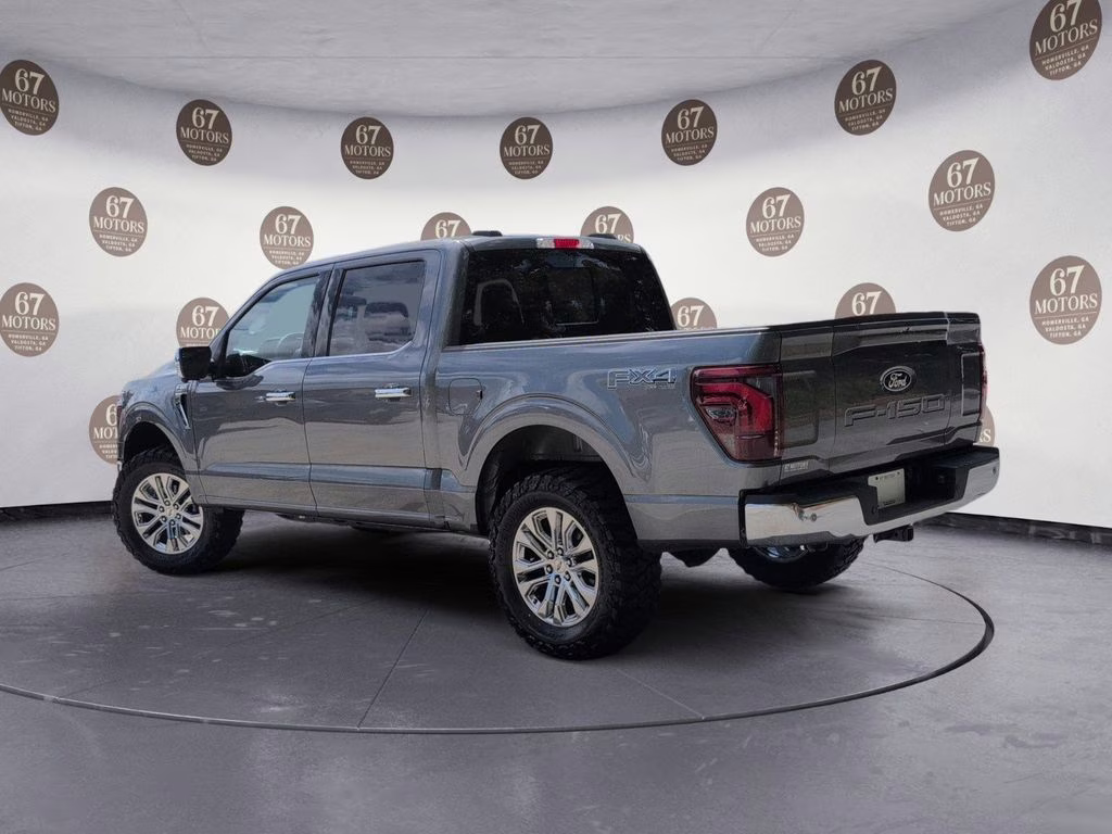2025 Gray Metallic Ford F-150 Lariat 4X4 Truck