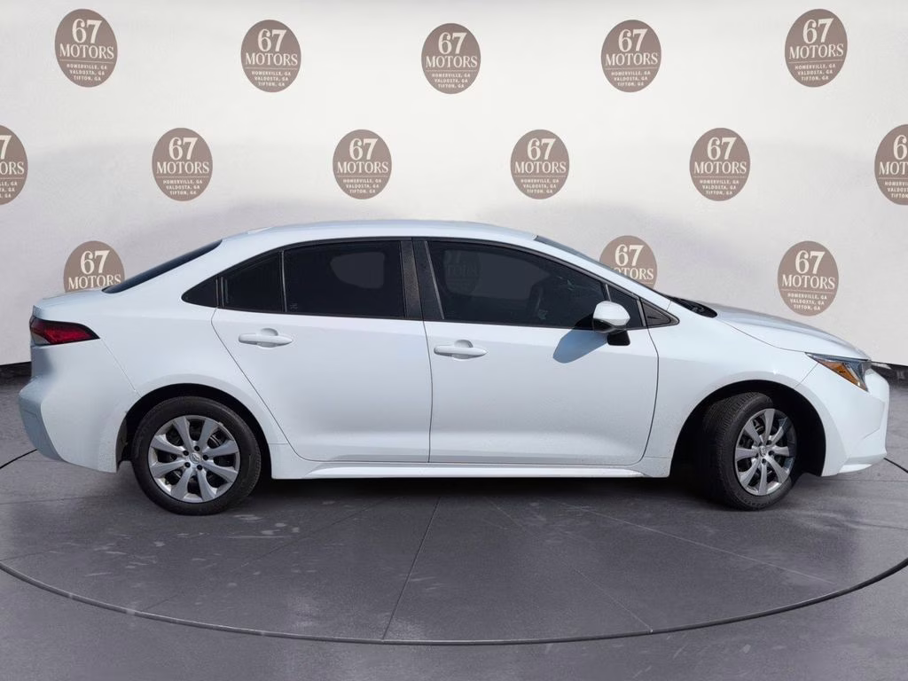 2022 White Toyota Corolla LE FWD Sedan
