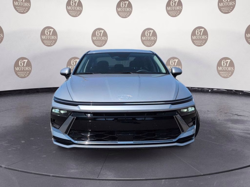 2025 Aero Silver Hyundai Sonata SEL FWD Sedan