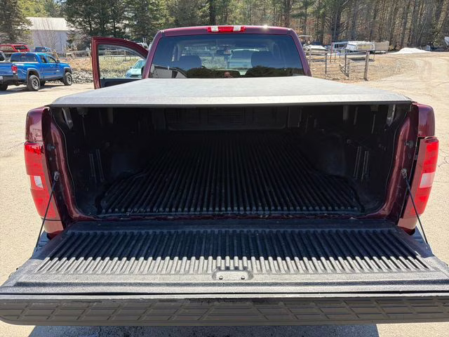 2013 Deep Ruby Metallic Chevrolet Silverado 1500 LT 4X4 Truck