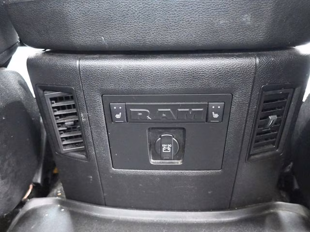 2018 Bright White Clearcoat Ram 1500 Laramie 4X4 Truck