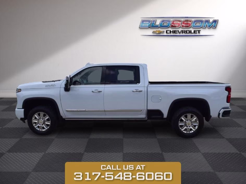 2026 Polar White Chevrolet Silverado 2500HD High Country 4X4 Truck