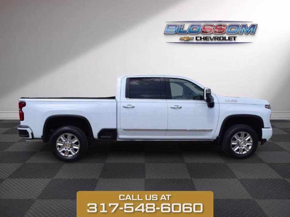 2026 Polar White Chevrolet Silverado 2500HD High Country 4X4 Truck