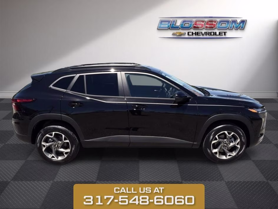 2026 Black Chevrolet Trax LT FWD SUV