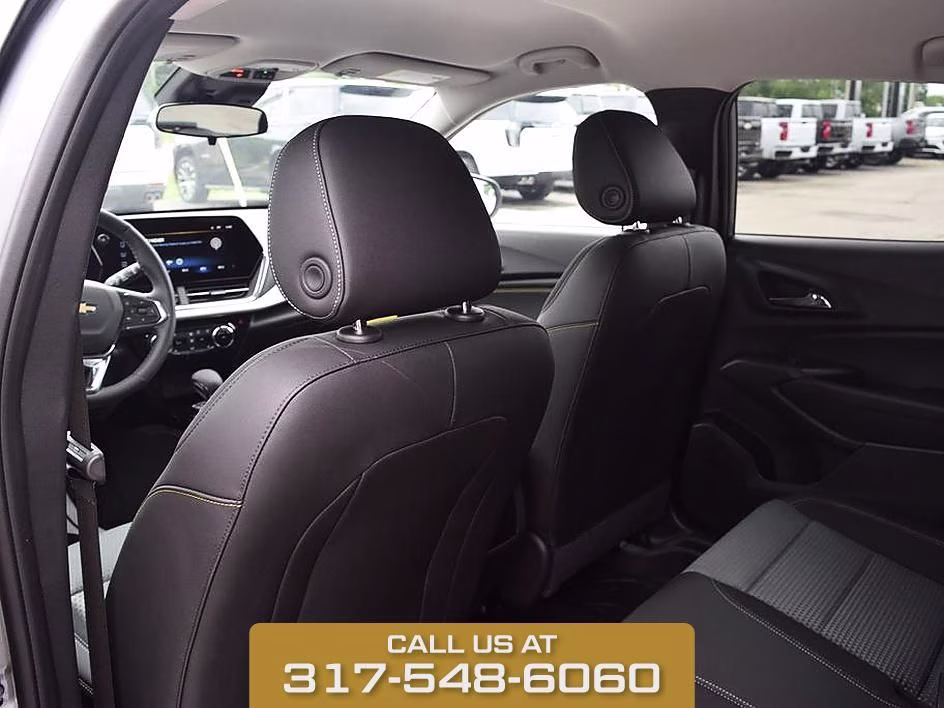 2026 Sterling Chevrolet Trax LT FWD SUV