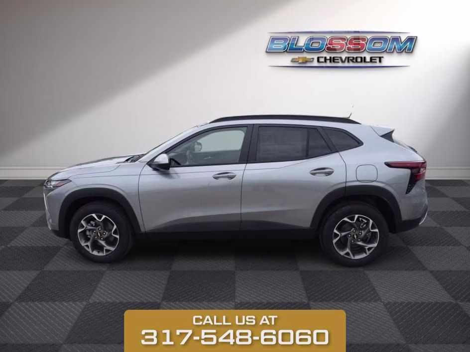 2026 Sterling Chevrolet Trax LT FWD SUV