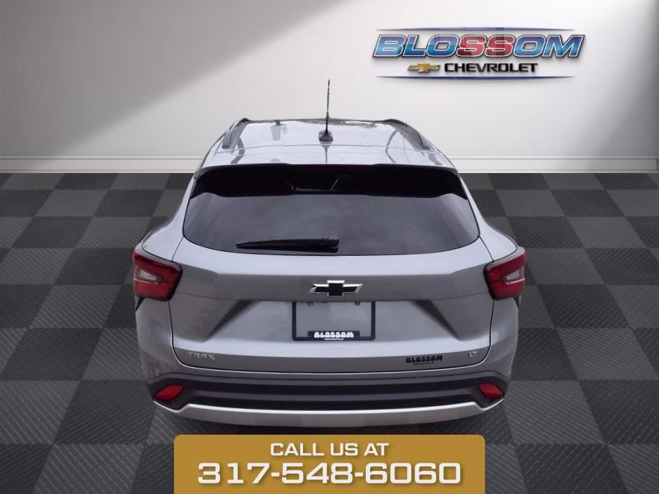 2026 Sterling Chevrolet Trax LT FWD SUV