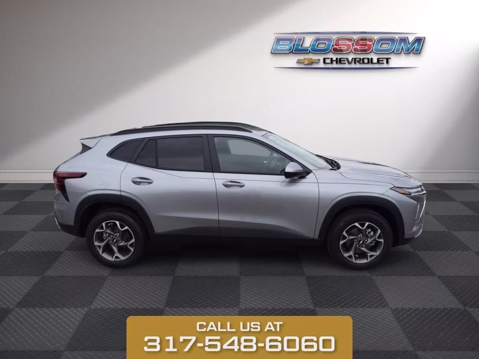 2026 Sterling Chevrolet Trax LT FWD SUV