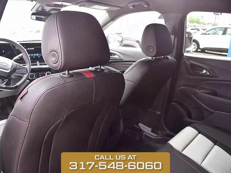 2026 Summit White Chevrolet Trax 2RS FWD SUV