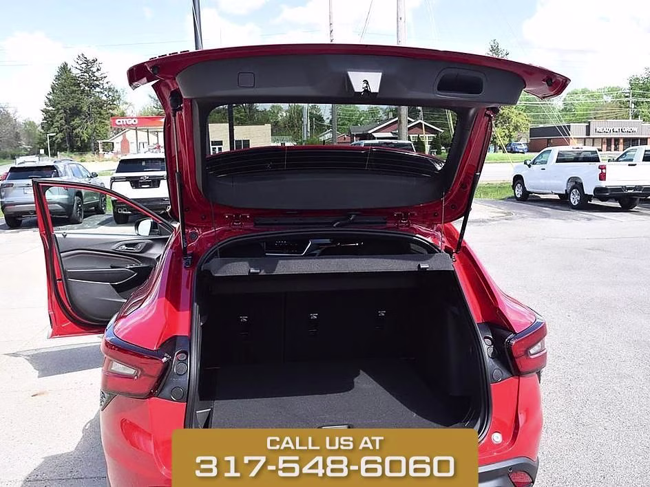 2026 Red Chevrolet Trax 2RS FWD SUV