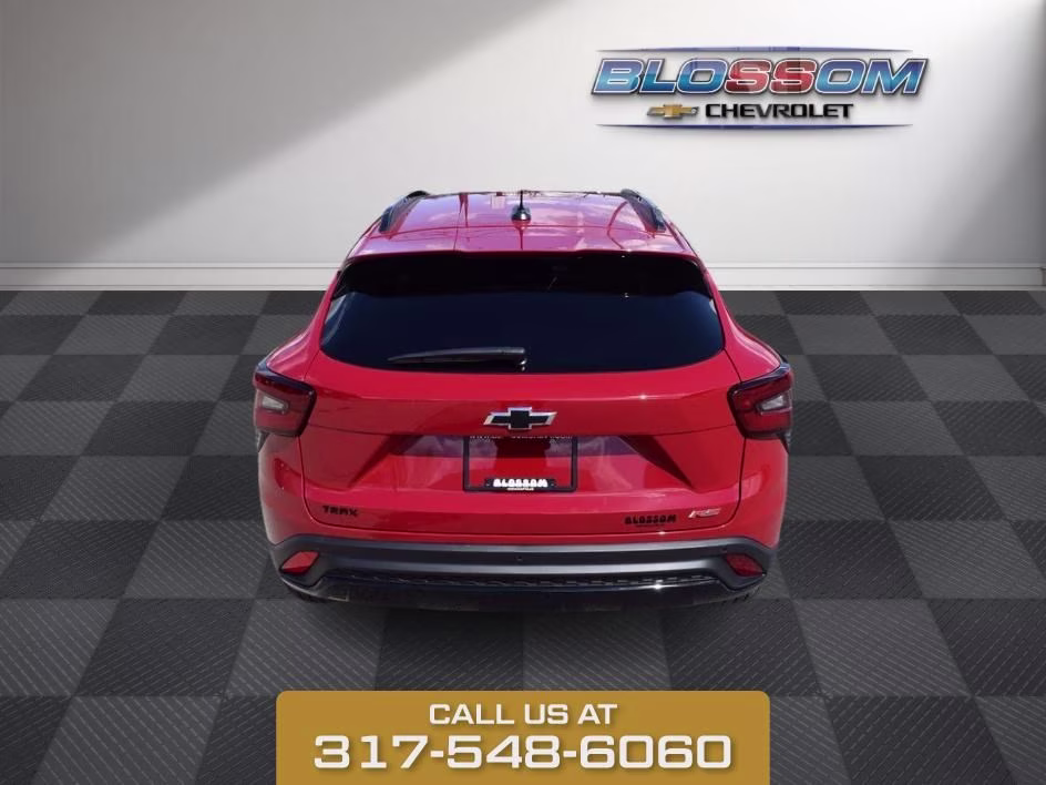 2026 Red Chevrolet Trax 2RS FWD SUV