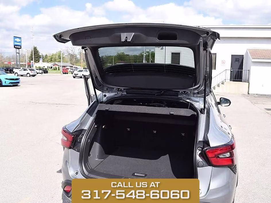 2026 Sterling Chevrolet Trax 2RS FWD SUV