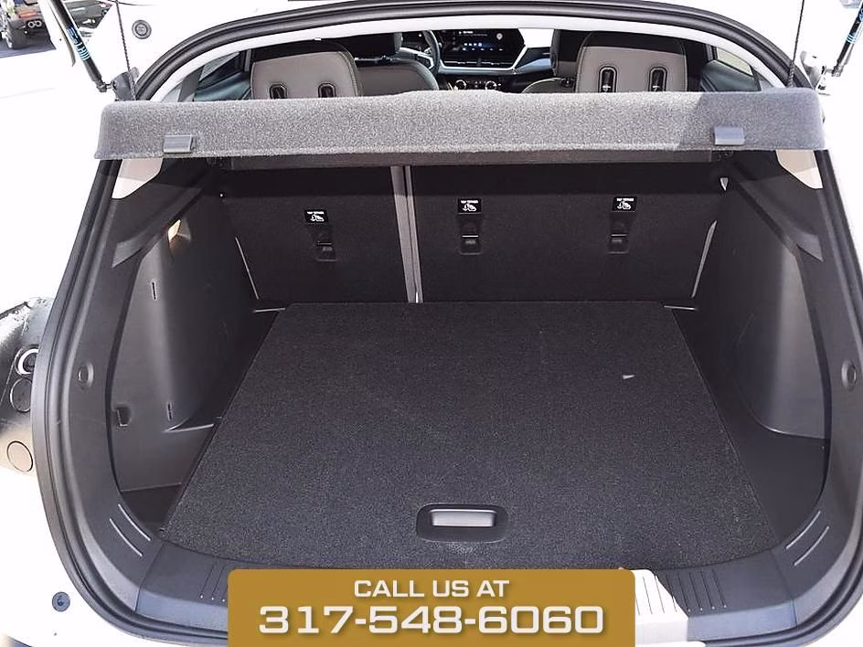2026 Summit White Chevrolet Trax ACTIV FWD SUV