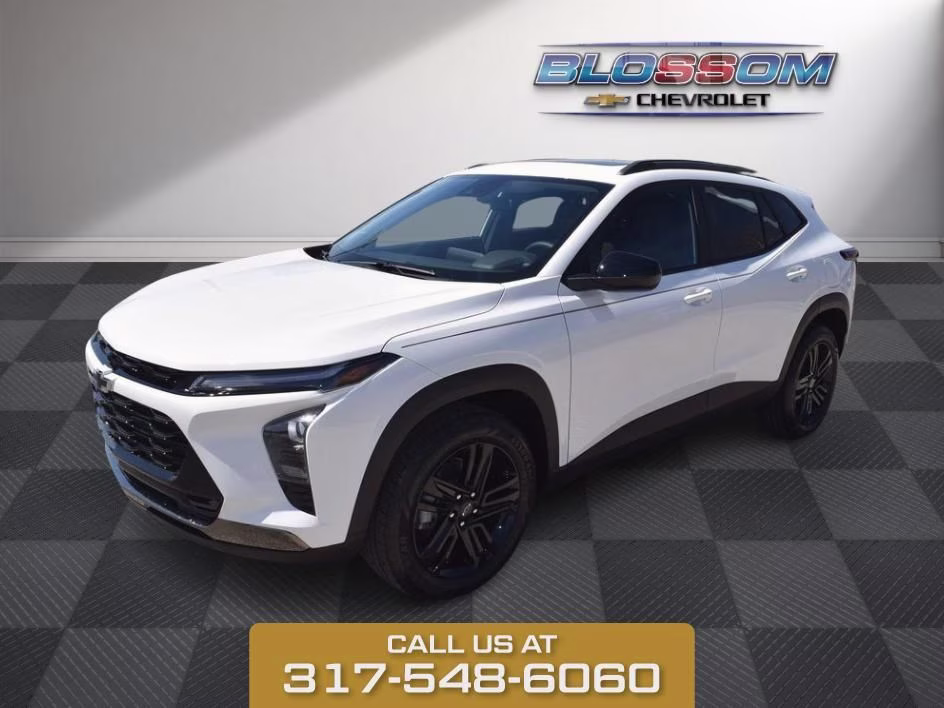 2026 Summit White Chevrolet Trax ACTIV FWD SUV