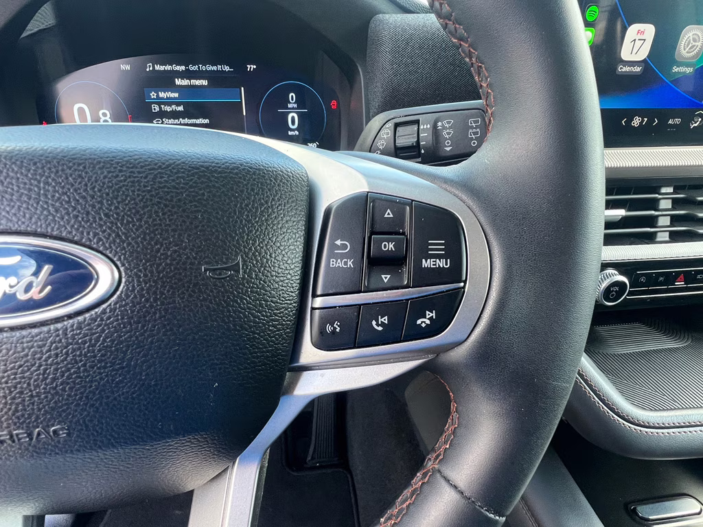 2025 Agate Black Metallic Ford Explorer Active 4X4 SUV