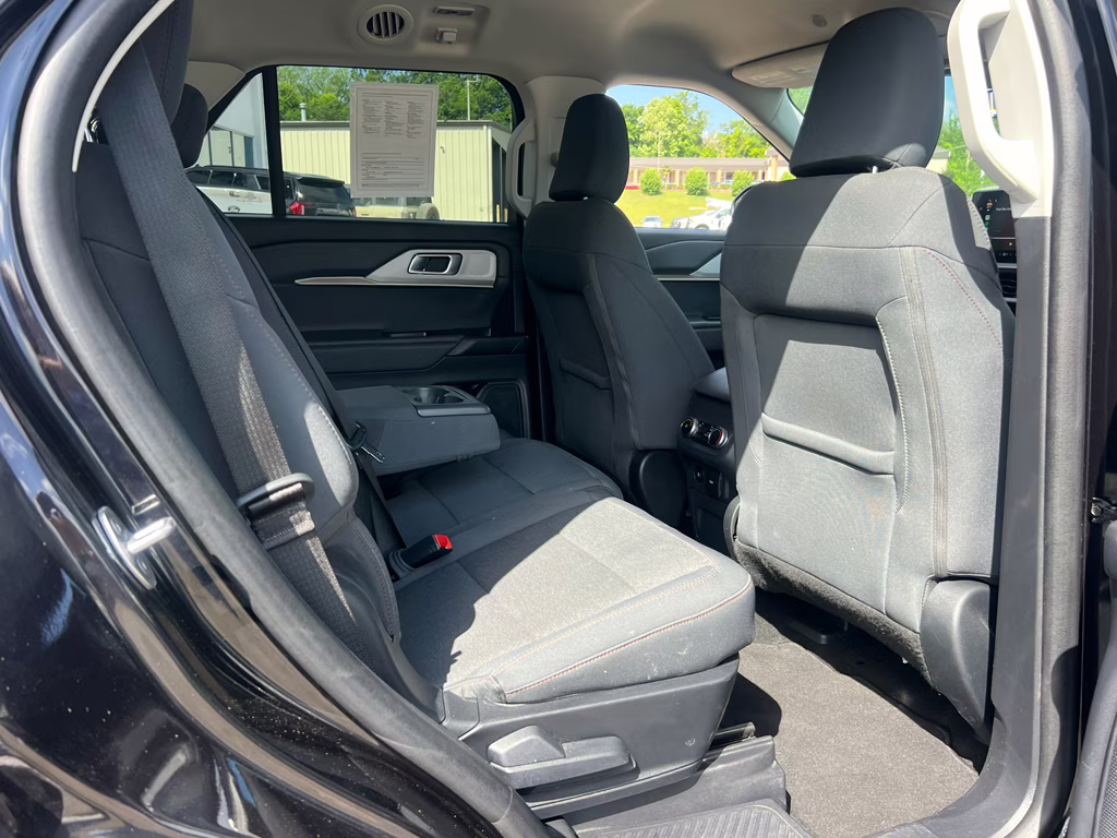 2025 Agate Black Metallic Ford Explorer Active 4X4 SUV