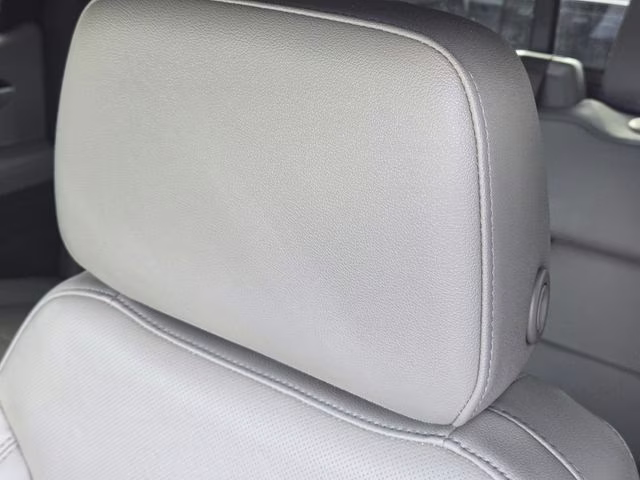 2022 White Frost Tricoat GMC Sierra 1500 SLT 4X4 Truck